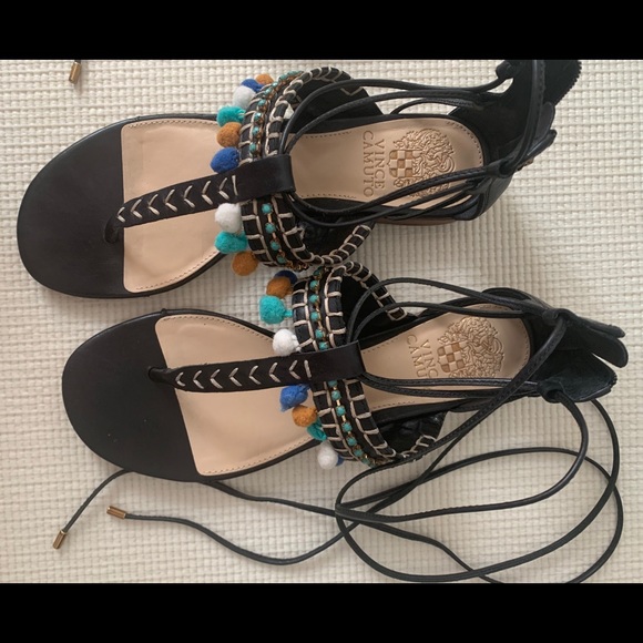 Vince Camuto Shoes - Vince Camuto Black Sandals, Size 6.5